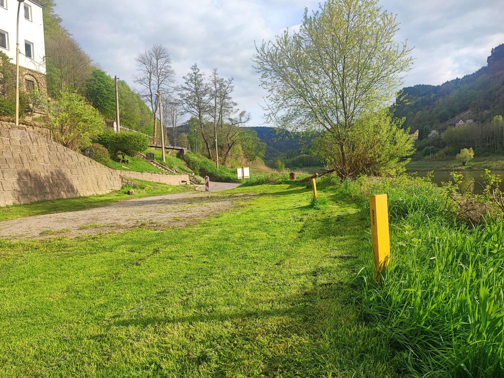 Penzion Privoz Hrensko Exterior photo