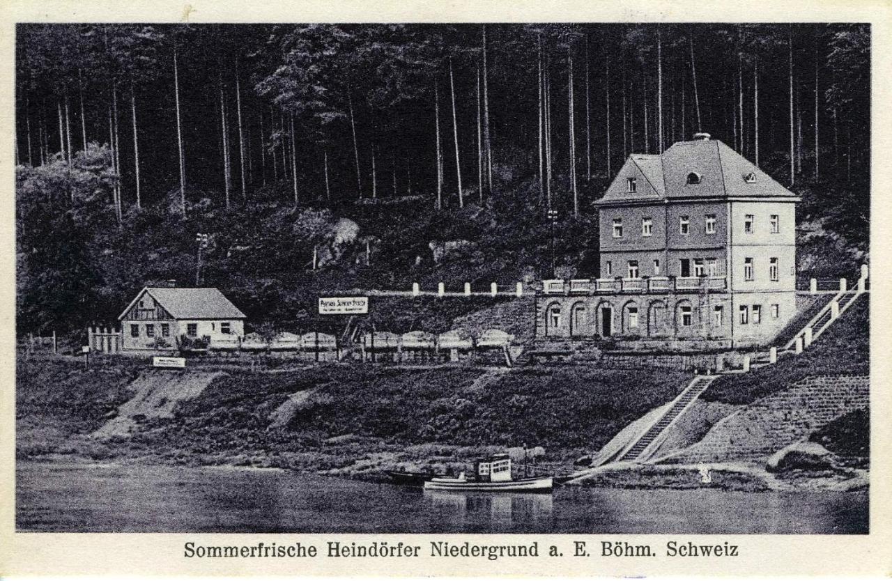 Penzion Privoz Hrensko Exterior photo